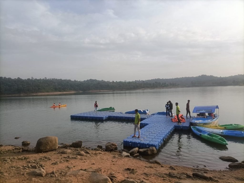 विशेष लेख : प्रकृति की गोद में स्थित गगनई जलाशय में नौकायन का भरपूर आनंद ले सकते हैं पर्यटक