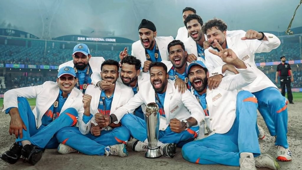 चैंपियंस ट्रॉफी 2025: बिना एक भी मैच खेले 3 खिलाड़ी बने करोड़पति, जानिए भारतीय टीम के हर सदस्य की कमाई चैंपियंस ट्रॉफी