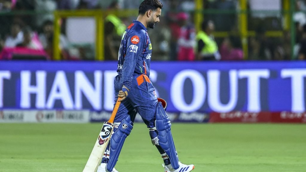 “DC से हार के बाद बहाने बनाने लगे ऋषभ पंत, टॉस और पिच पर दिया यह बयान” ऋषभ पंत