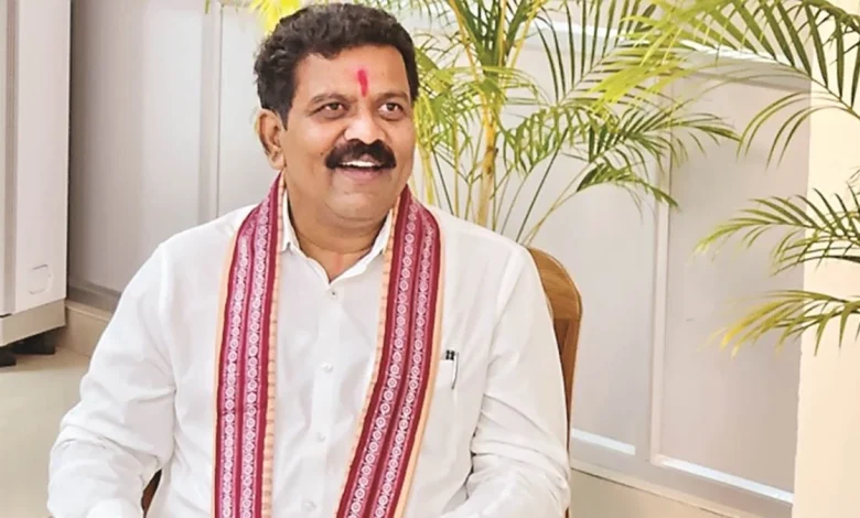 गृह मंत्री