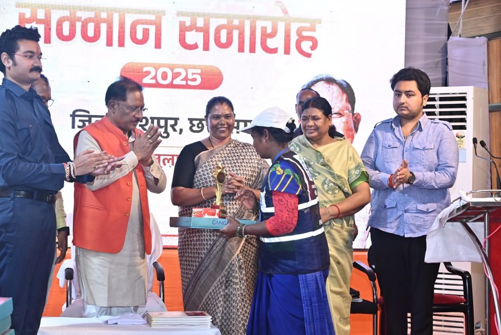 स्वच्छता हम सभी की है जिम्मेदारी – मुख्यमंत्री श्री विष्णु देव साय