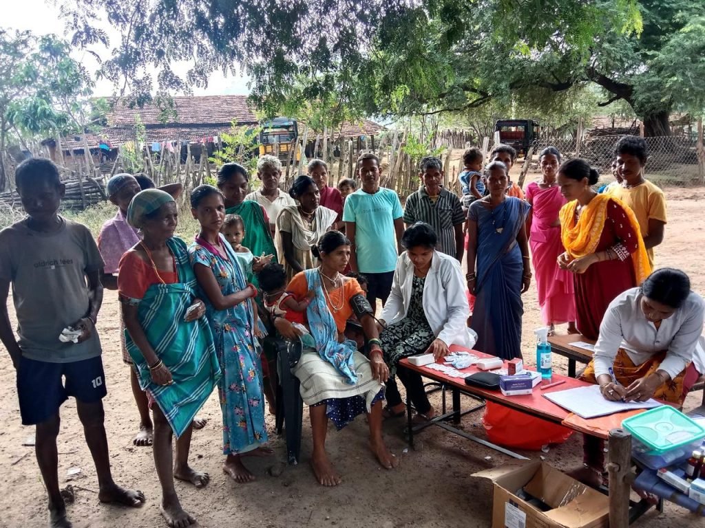 मुख्यमंत्री श्री विष्णु देव साय के नेतृत्व में बस्तर में गूंज रही है विकास की आवाज – ‘नियद नेल्ला नार’ से शासन पहुँचा विश्वास के द्वार तक