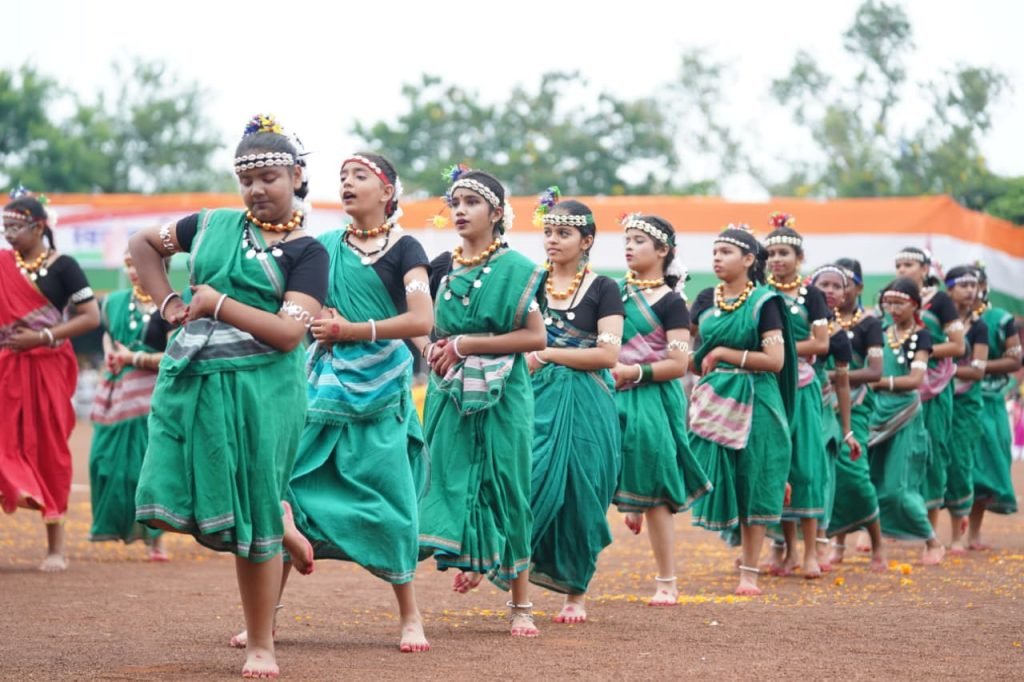 सांस्कृतिक प्रतिस्पर्धा में मदर्स प्राईड स्कूल प्रथम और लक्ष्मीनारायण कन्या विद्यालय द्वितीय स्थान पर रहे