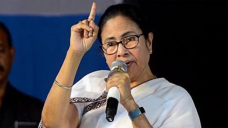 “दिल्ली की गद्दी से गीरोगे, तब परिणाम भुगतना पड़ेगा”, बुलडोजर कार्रवाई पर ममता बनर्जी ने बीजेपी पर साधा निशाना