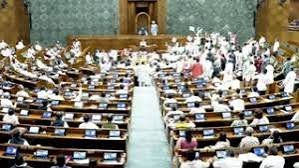विपक्ष के हंगामे के बाद दोनों सदनों की कार्यवाही कल तक के लिए स्थगित