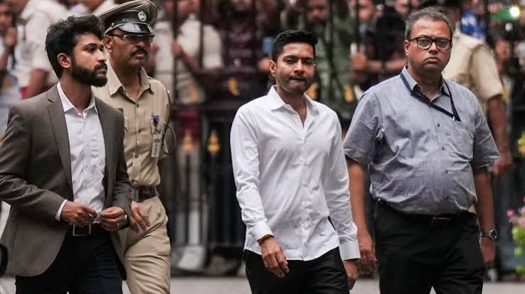 अभिषेक बनर्जी को हाईकोर्ट से बड़ी राहत, 3 FIR में गिरफ्तारी पर रोक, 30 नवंबर तक नहीं होगी सख्त कार्रवाई