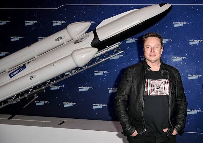 46% टूट चुका है SpaceX का शेयर, ट्रिलियनेयर बनने के कुछ ही हफ्तों बाद करीब आधी रह गई एलन मस्क की नेटवर्थ