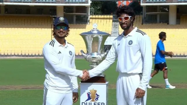 Duleep Trophy Final : तिलक वर्मा के सामने कप्तानी पारी खेलने की जिम्मेदारी, ईस्ट जोन ने शिकंजा किया मजबूत