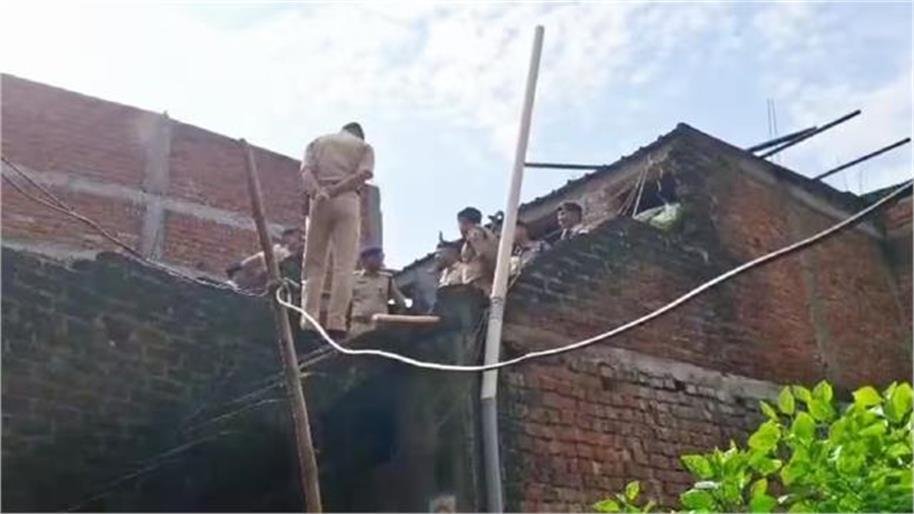 लिव-इन-रिलेशनशिप में रह रहे जोड़े की घर में घुसकर हत्या, डबल मर्डर में पुरानी रंजिश की आशंका