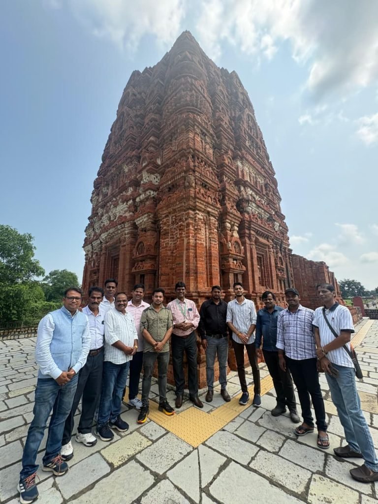 सिरपुर की विरासत से रूबरू हुआ ओडिशा का मीडिया प्रतिनिधिमंडल, हिंदू और बौद्ध परंपराओं के सह-अस्तित्व तथा ऐतिहासिक महत्व की ली जानकारी