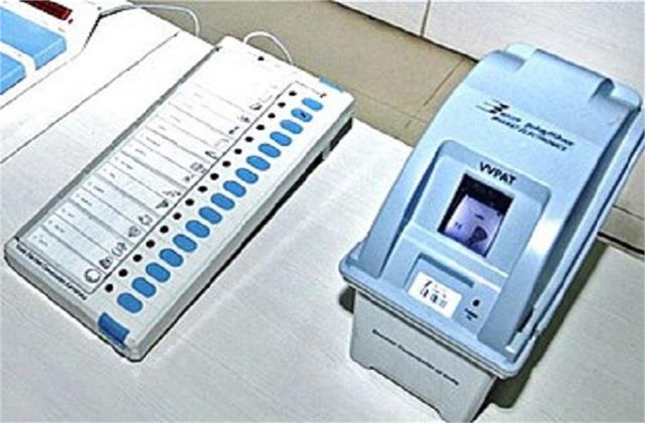 उपचुनाव के बीच MP के वेयरहाउस से 24 EVM चोरी